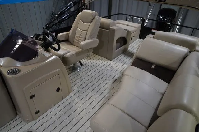 Slide: The Image of SunCatcher Fusion 324SS 2022 - 11