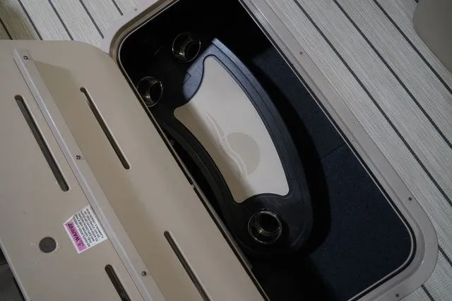 Slide: The Image of SunCatcher Fusion 324SS 2022 - 14