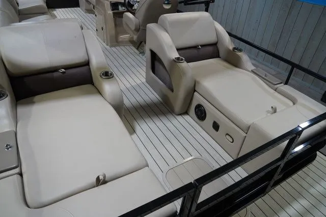 Slide: The Image of SunCatcher Fusion 324SS 2022 - 21