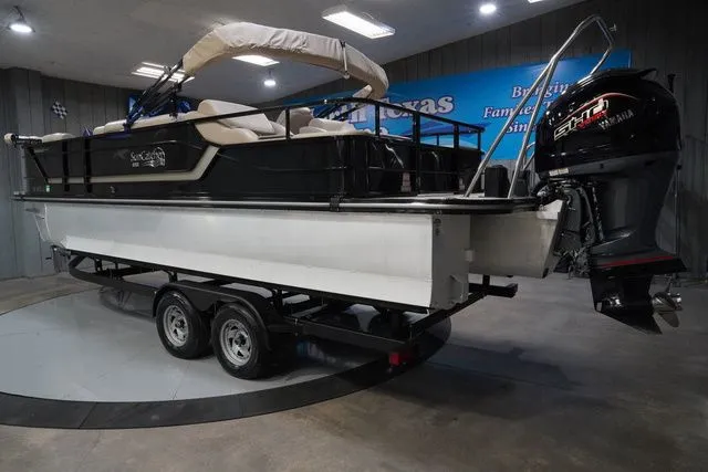 Slide: The Image of SunCatcher Fusion 324SS 2022 - 7