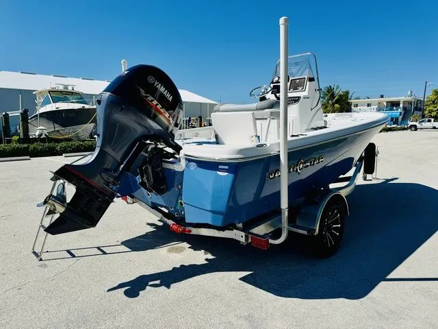 Slide: The Image of NauticStar 194 2024 - 18