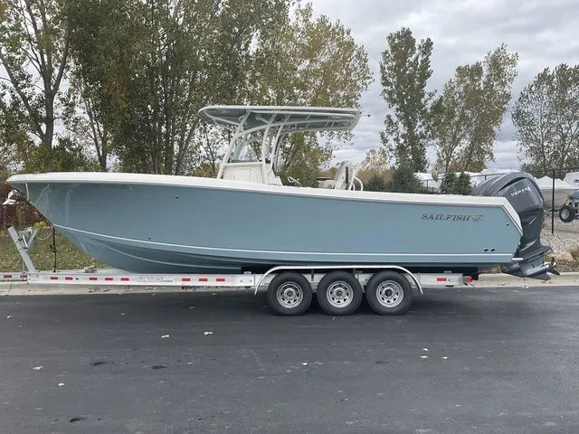 Slide: The Image of Sailfish 290 CC 2022 - 12