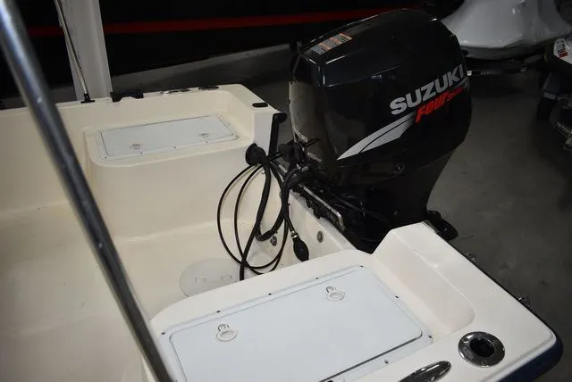 Slide: The Image of Key West 1720 Sportsman 2004 - 18