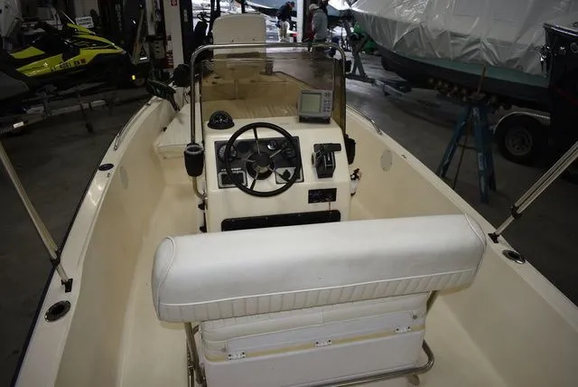 Slide: The Image of Key West 1720 Sportsman 2004 - 24