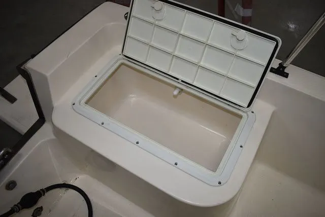 Slide: The Image of Key West 1720 Sportsman 2004 - 25