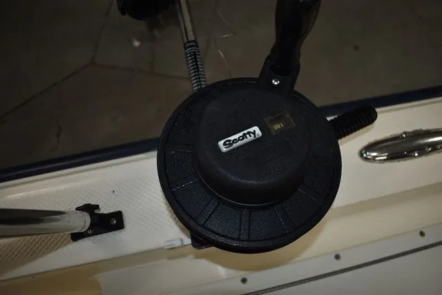 Slide: The Image of Key West 1720 Sportsman 2004 - 37