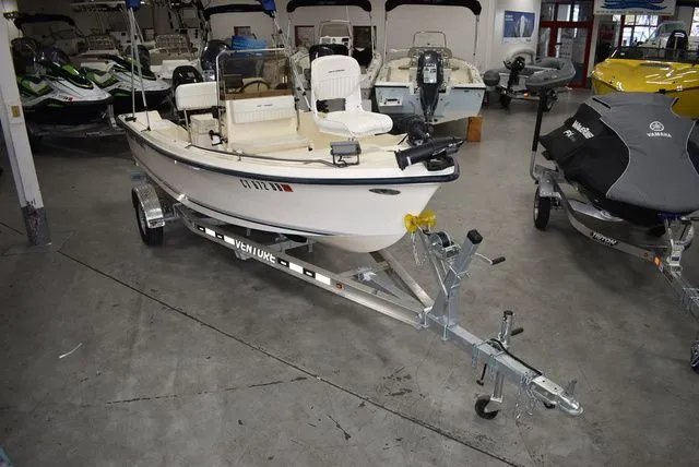 Slide: The Image of Key West 1720 Sportsman 2004 - 4