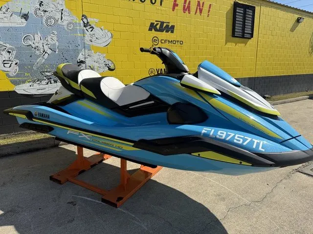 Slide: The Image of Yamaha FX Cruiser HO 2023 - 10