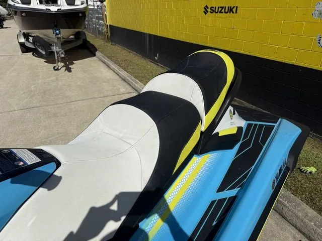 Slide: The Image of Yamaha FX Cruiser HO 2023 - 13