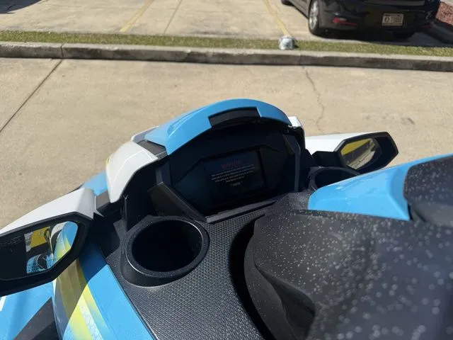 Slide: The Image of Yamaha FX Cruiser HO 2023 - 17