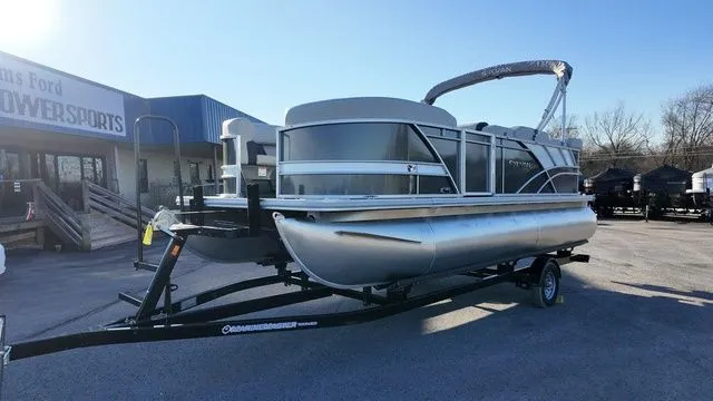 Slide: The Image of Sylvan Mirage 820 CRS 2026 - 10