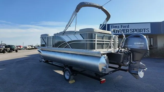 Slide: The Image of Sylvan Mirage 820 CRS 2026 - 12