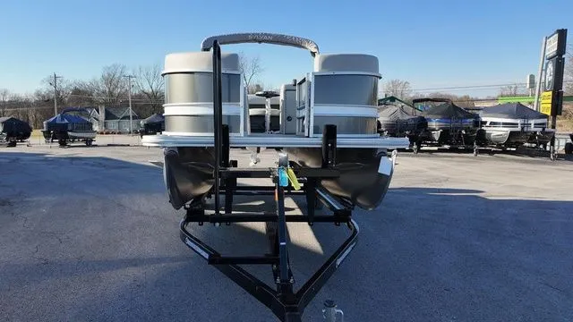 Slide: The Image of Sylvan Mirage 820 CRS 2026 - 5