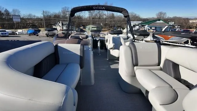 Slide: The Image of Sylvan MIRAGE 822LZ 2026 - 11