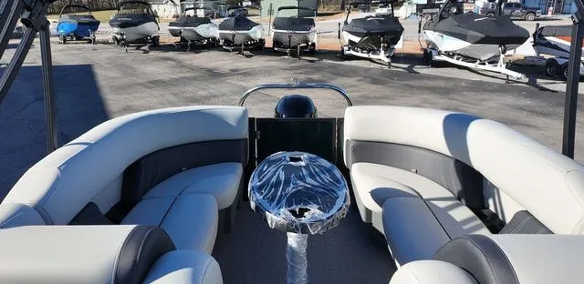 Slide: The Image of Sylvan MIRAGE 822LZ 2026 - 18