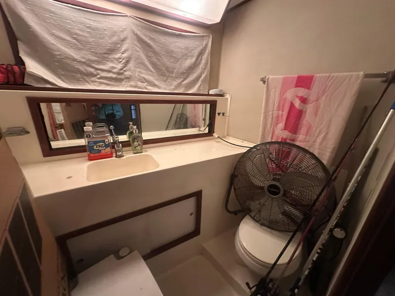 Slide: The Image of Bertram 42 Motor Yacht 1974 - 52