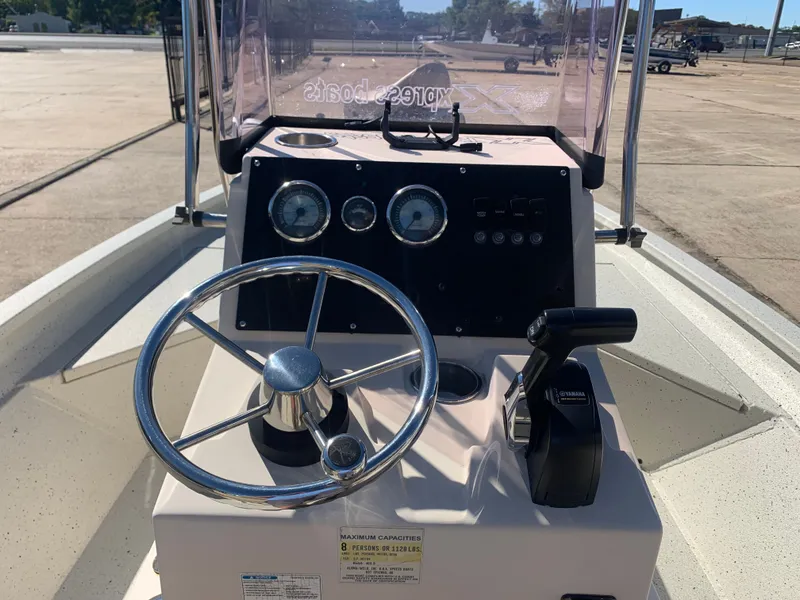 Slide: The Image of Xpress H20B Bay 2018 - 6