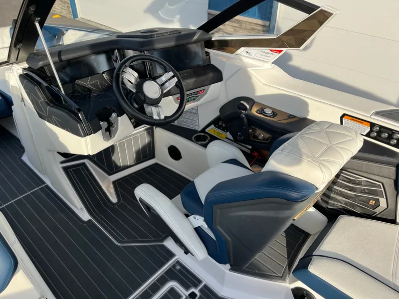 Slide: The Image of Nautique Super Air Nautique G23 Paragon 2023 - 13