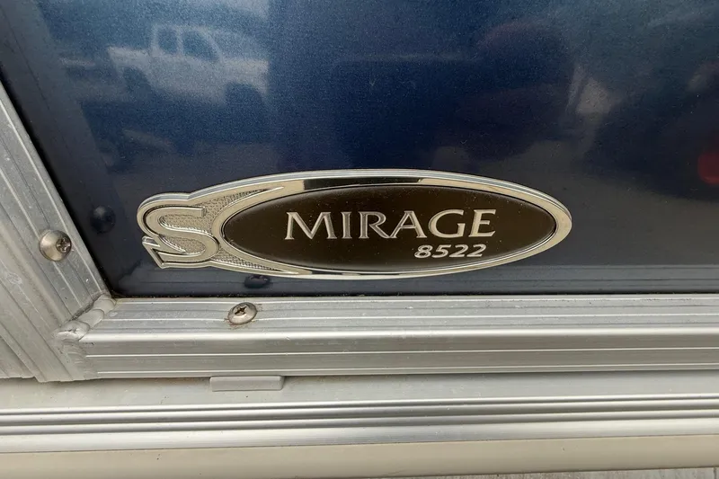 Slide: The Image of 2016 Sylvan Mirage Cruise 8522 LZ LE emblem on blue background. - 4