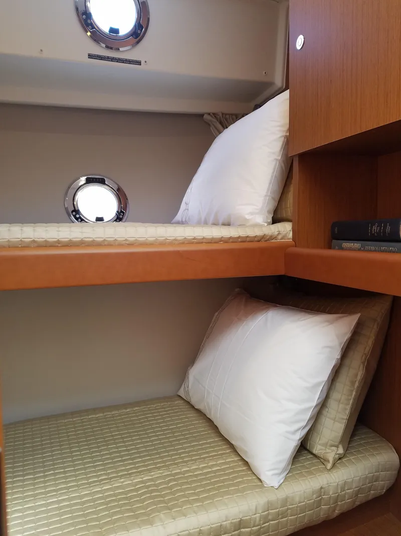 Slide: The Image of Beneteau Swift Trawler 35 2019 - 52