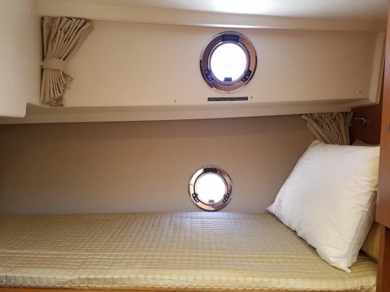 Slide: The Image of Beneteau Swift Trawler 35 2019 - 53