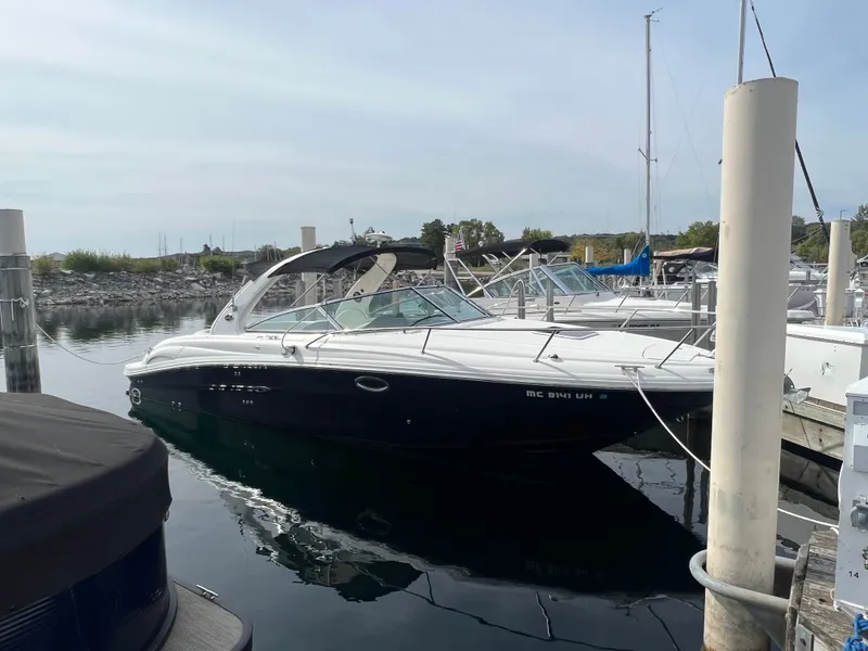 The Image of Sea Ray 290 Sun Sport 2004 - 0