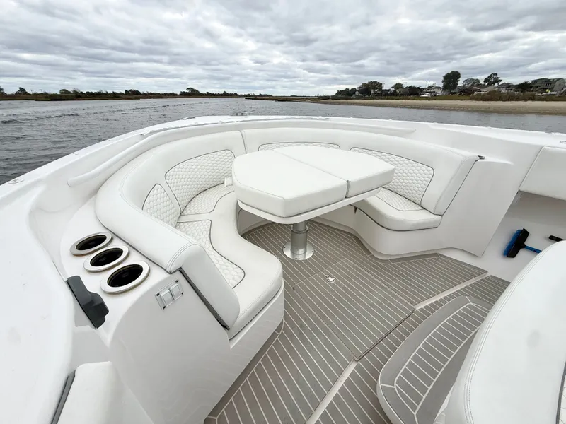 Slide: The Image of Intrepid 475 Panacea 2019 - 35