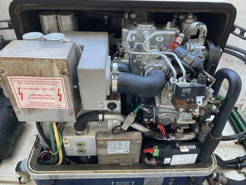 Slide: The Image of Intrepid 475 Panacea 2019 - 72