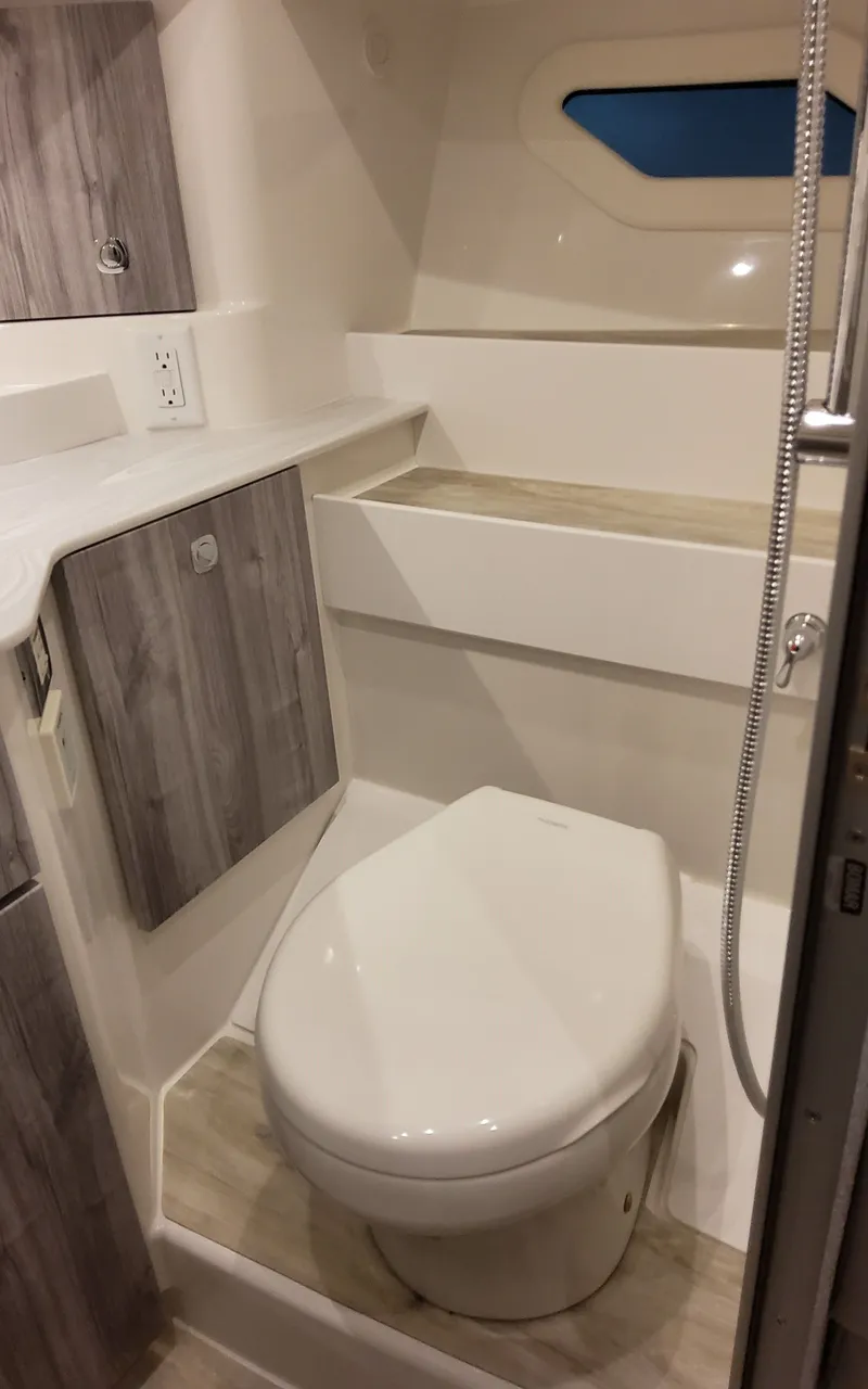 Slide: The Image of 2026 Formula 360 Crossover Bowrider 45 - 45