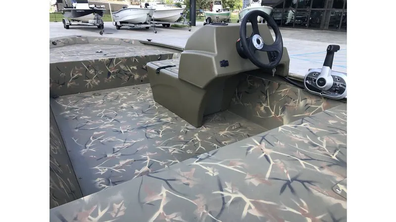 Slide: The Image of White River Grizzly 1648 MVX Jon 2024 - 6