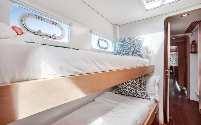 Slide: The Image of Two Oceans OPEN OCEAN 750S 2013 - 75