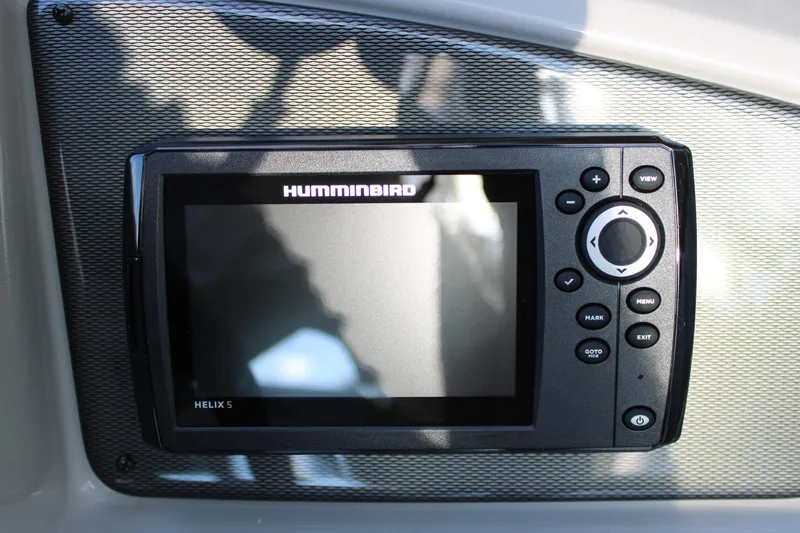 Slide: The Image of Humminbird Helix 5 fish finder on Starcraft EXS 1 Q DH, 2026 model. - 13