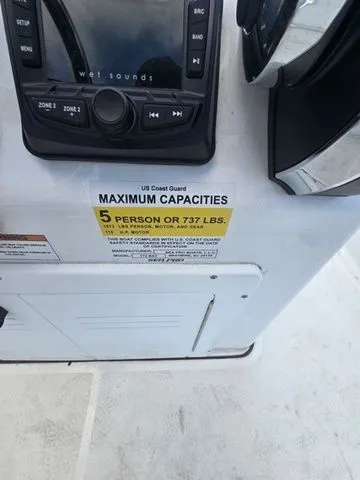 Slide: The Image of Sea Pro 172 Bay Series 2022 - 13