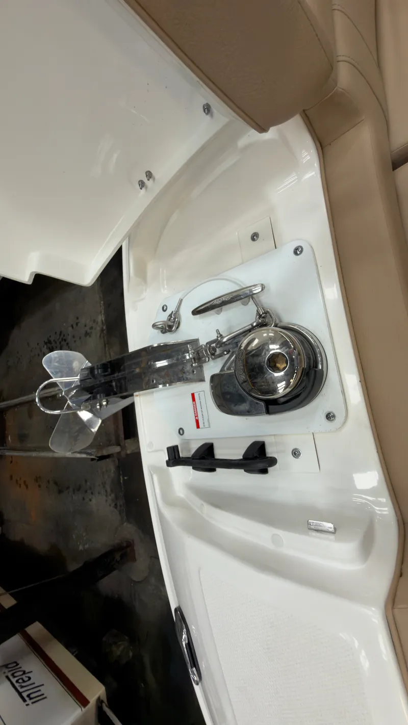 Slide: The Image of Sea Ray 290 SDX OUTBOARD 2022 - 27