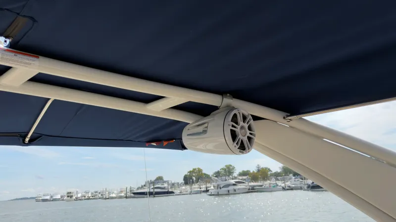 Slide: The Image of Sea Ray 290 SDX OUTBOARD 2022 - 45