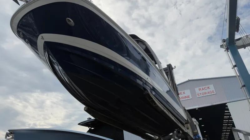 Slide: The Image of Sea Ray 290 SDX OUTBOARD 2022 - 13