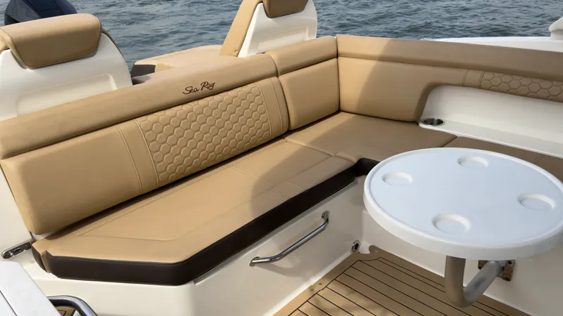 Slide: The Image of Sea Ray 290 SDX OUTBOARD 2022 - 29