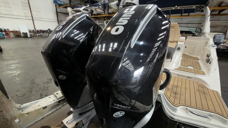 Slide: The Image of Sea Ray 290 SDX OUTBOARD 2022 - 43
