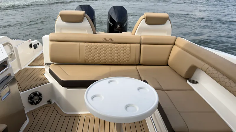 Slide: The Image of Sea Ray 290 SDX OUTBOARD 2022 - 28