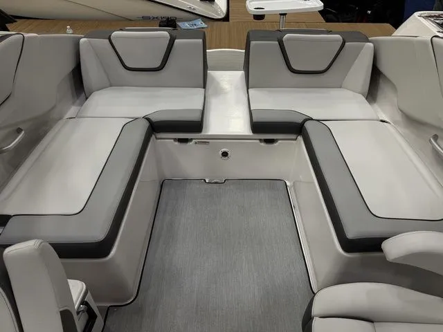 Slide: The Image of Yamaha AR250 2026 - 9