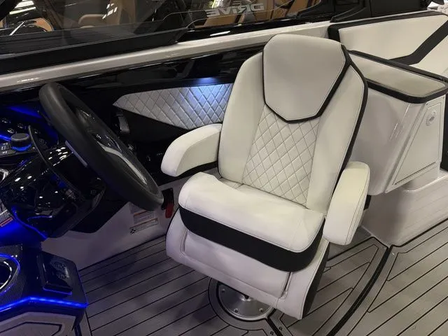 Slide: The Image of Yamaha 252SD 2026 - 16