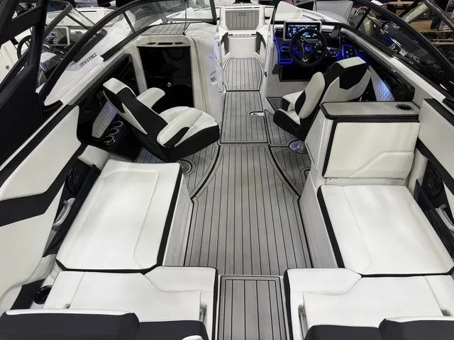 Slide: The Image of Yamaha 252SD 2026 - 5