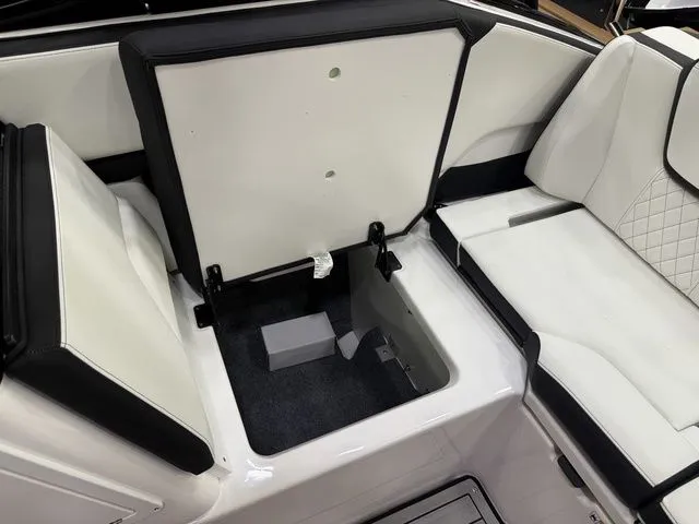 Slide: The Image of Yamaha 252SD 2026 - 7