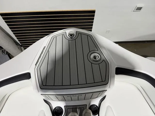 Slide: The Image of Yamaha 252SE 2026 - 37