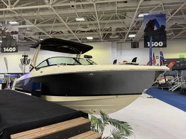 Slide: The Image of Chris-Craft Sportster 28 Wake Surf 2026 - 3