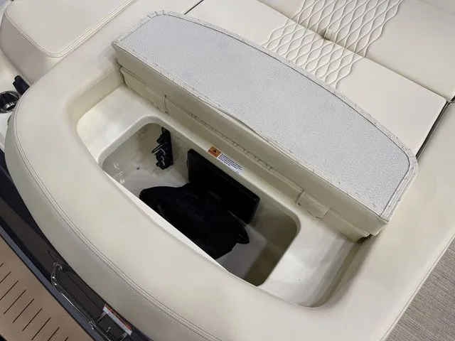 Slide: The Image of Chris-Craft Sportster 28 Wake Surf 2026 - 7