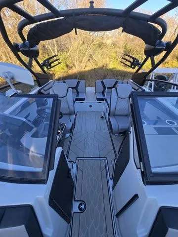 Slide: The Image of Yamaha 222XE 2024 - 10