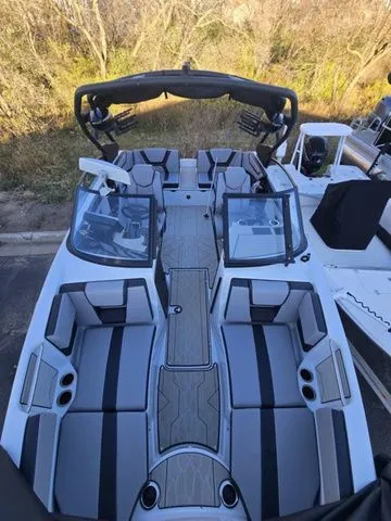 Slide: The Image of Yamaha 222XE 2024 - 12