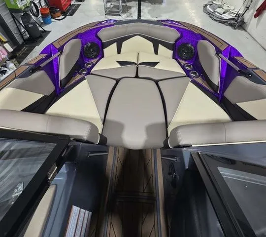 Slide: The Image of Centurion Fi25 2021 - 14