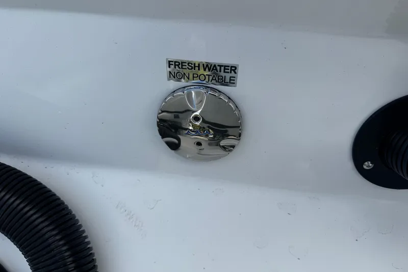 Slide: The Image of Fresh water access on 2026 Sea Pro 262 Offshore boat, labeled non-potable. - 41